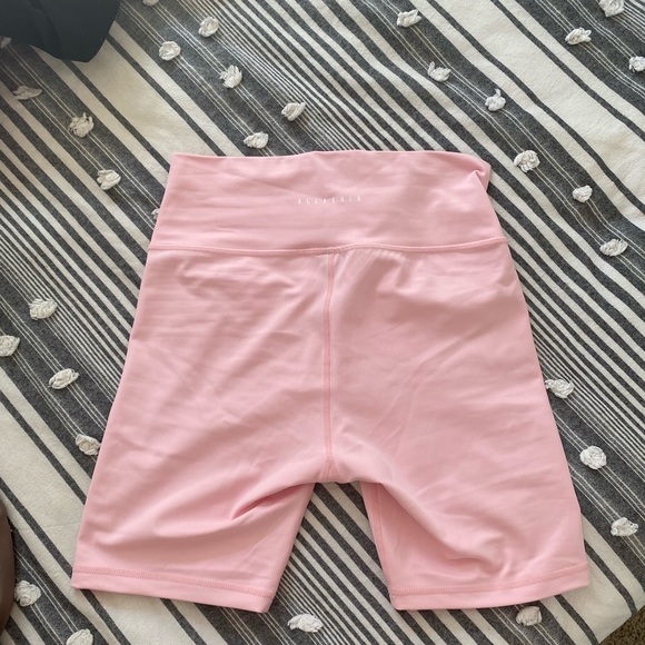 All Fenix Claire hot pink bike short - Picture 4 of 5